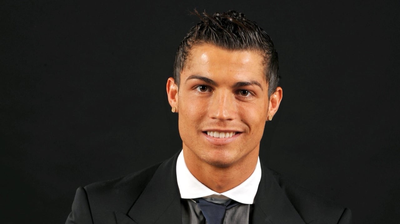 Cristiano Ronaldo com o Ballon d’Or de 2008